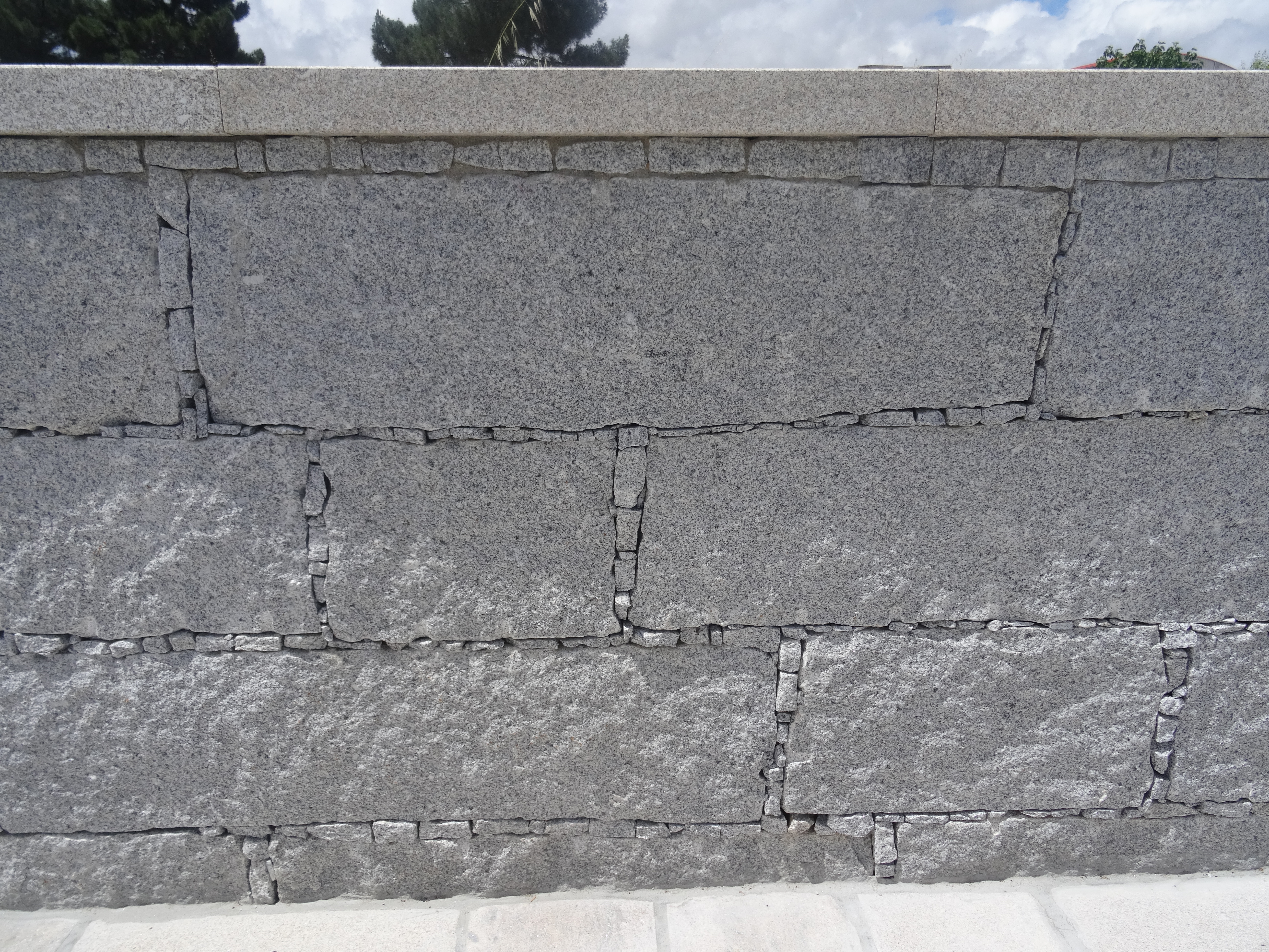 Pedra Rústica de Muro 1 – Granitos Pinhel